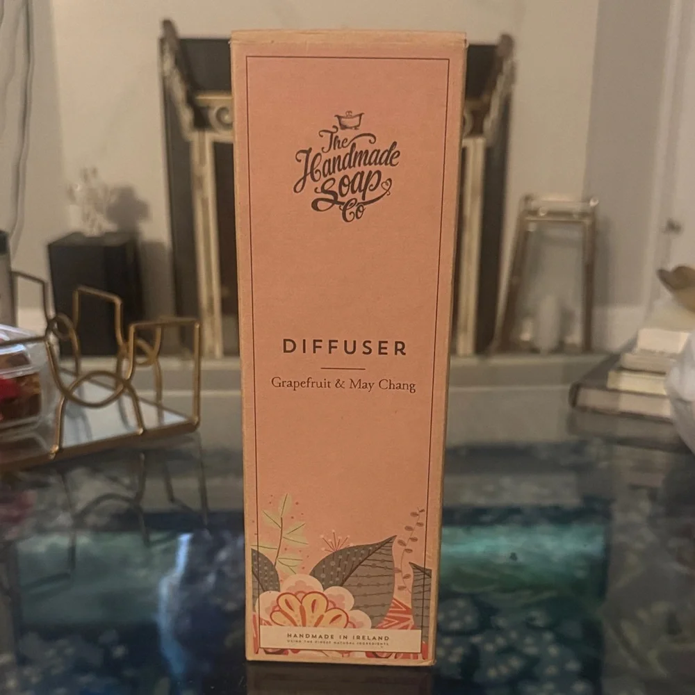 The Handmade Soap Co. Grapefruit & May Chang Diffuser - Peach
